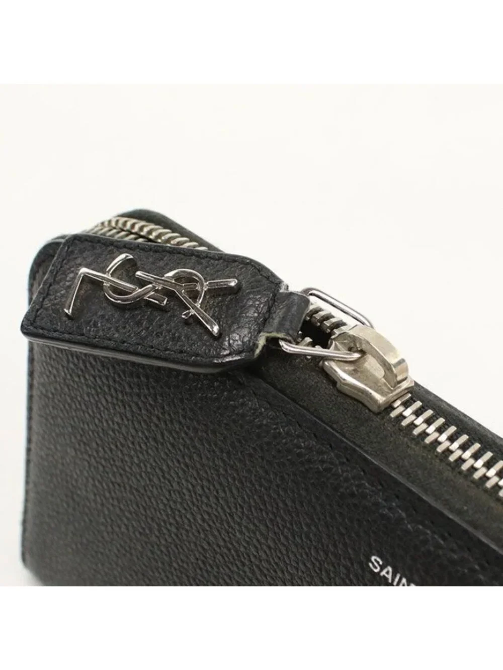 Saint Laurent Zip Around Wallet Classic Calf
